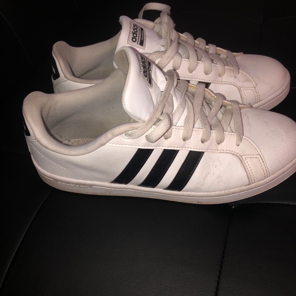 Adidas men’s size 11 white and black